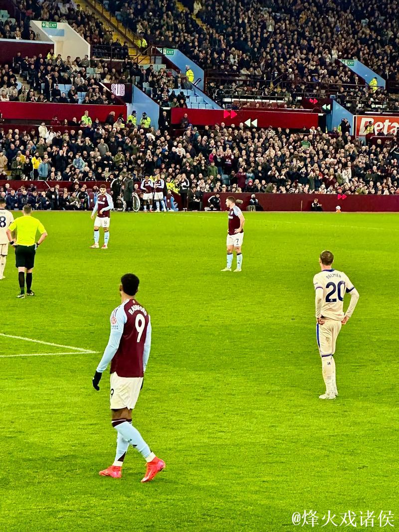 “维拉距111年前11连胜纪录仅差2场，下一战迎战曼联切尔西”