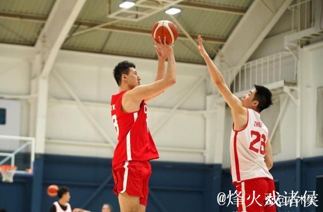 广东男篮力克南京!三人表现可进国家队,郭士强或调整阵容清理四人 广东男篮力克南京!三人表现可进国家队,郭士强或调整阵容清理四人